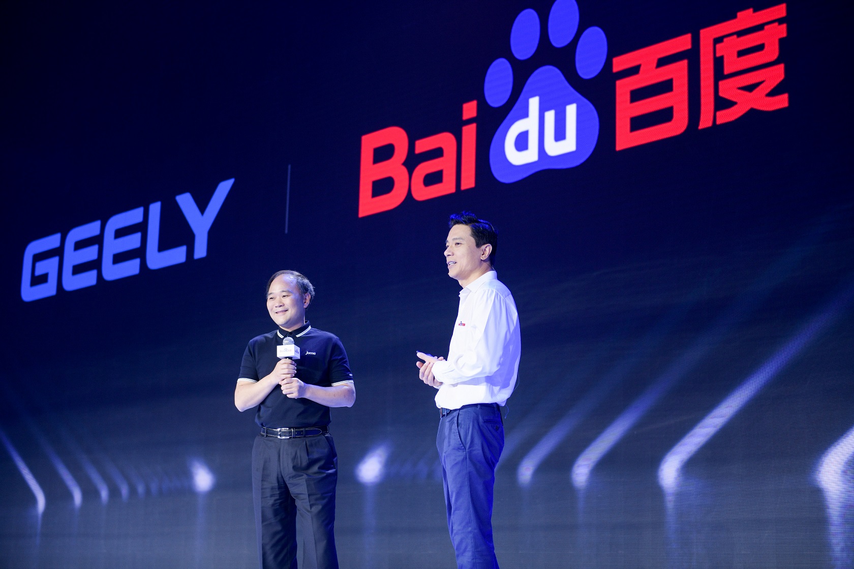 Китайский поисковик Baidu собирается выпустить свой первый электромобиль.